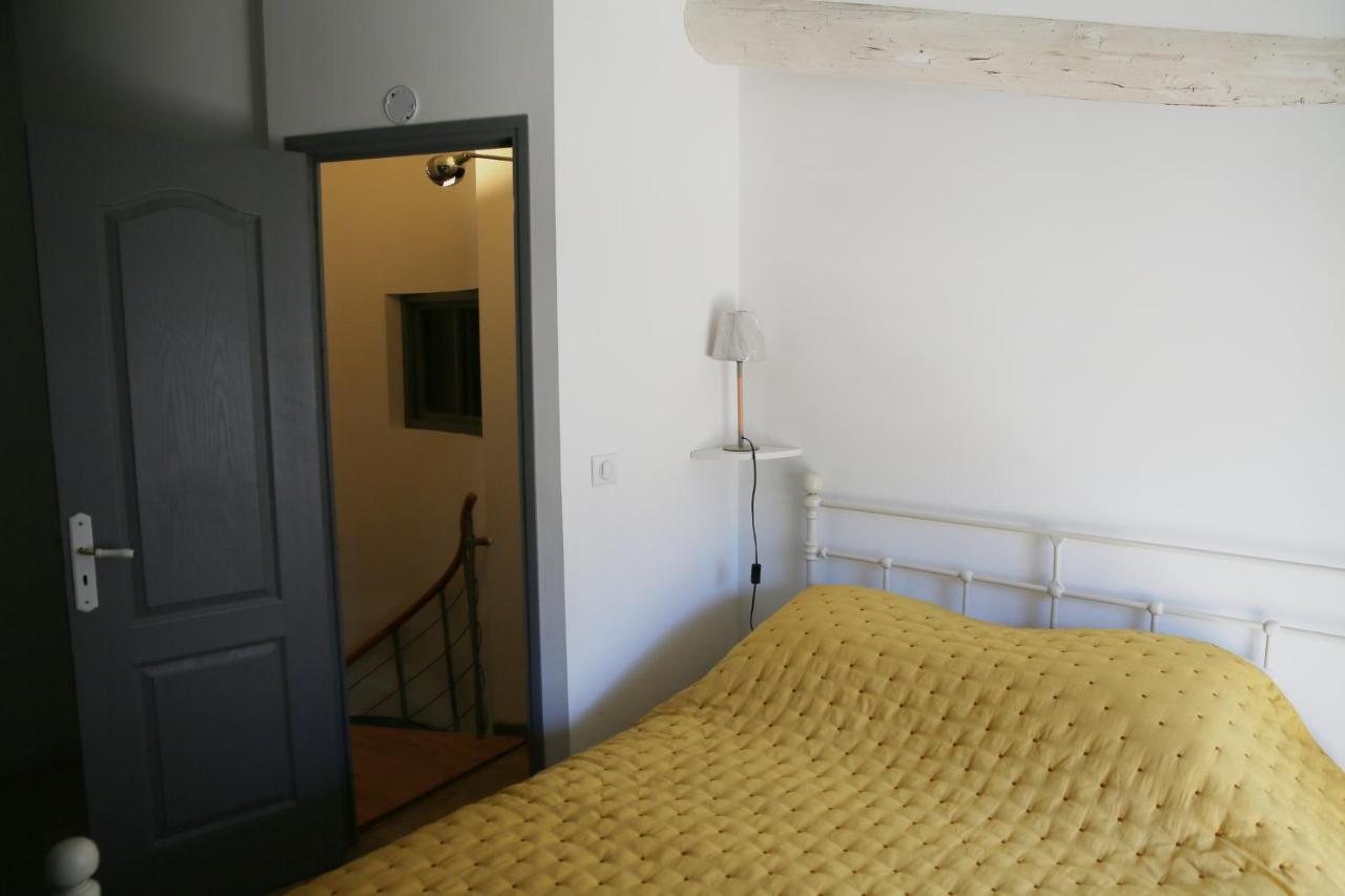 Le Bastidon De Louis, L'Isle Sur La Sorgue Villa Esterno foto