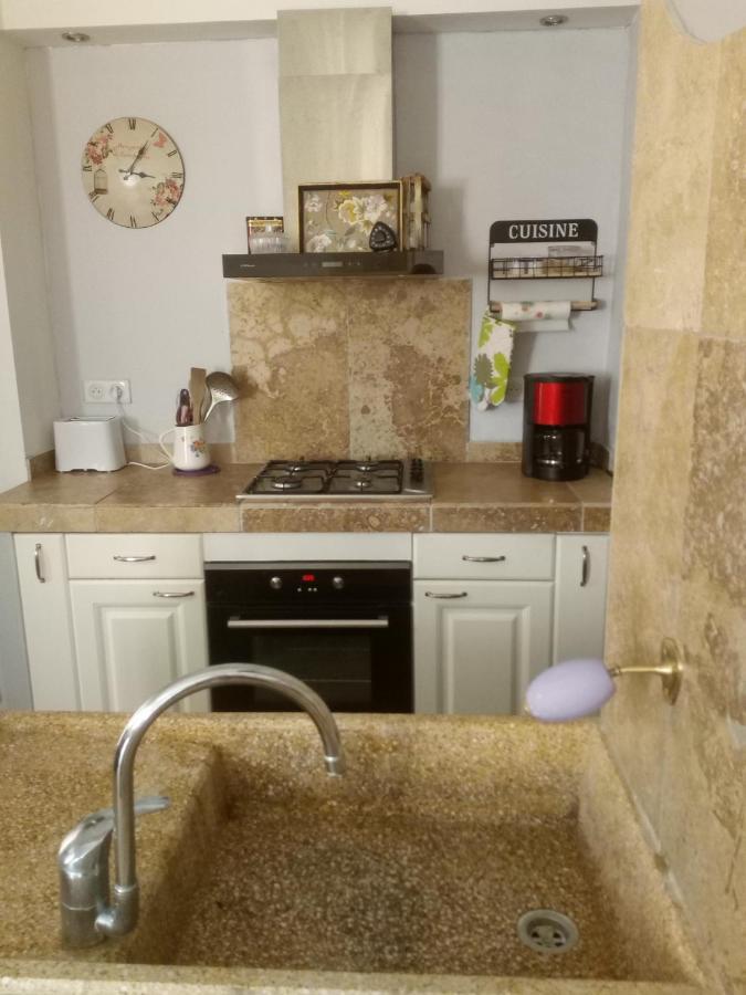 Le Bastidon De Louis, L'Isle Sur La Sorgue Villa Esterno foto