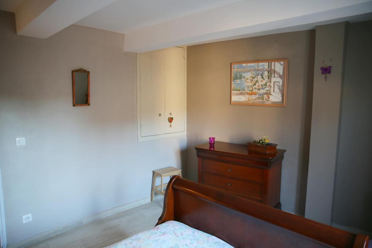 Le Bastidon De Louis, L'Isle Sur La Sorgue Villa Esterno foto